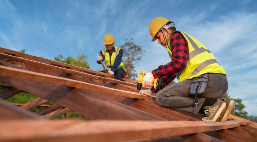 Professional Flat Roofing Installation services in Girard, IL